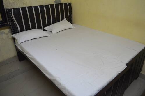 Hotel Tribhuwan, Lucknow 3